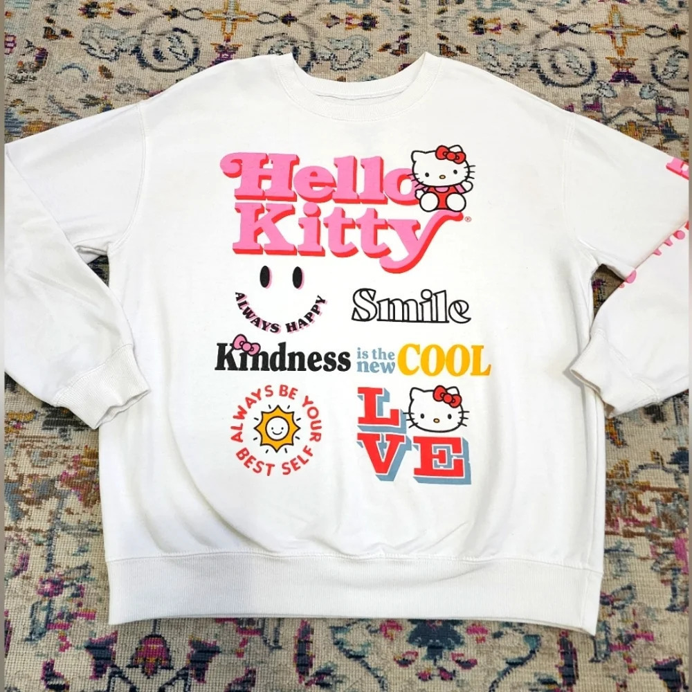 Sanrio Women's Tops White Hello Kitty Graphic Crew Neck Sweatshirt, sz Med